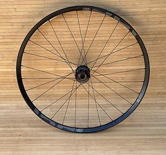 E*Thirteen TRS 29 110x15 Vorderrad Boost Neuwertig