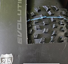 Schwalbe Rocket Ron 27.5 x 2.8 Addix Semifat Neu
