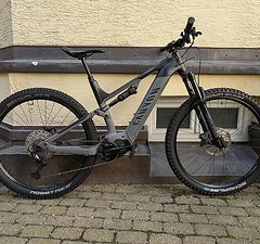 Canyon Neuron On 8 E-Bike MTB Fully Shimano Gr. L wenig KM