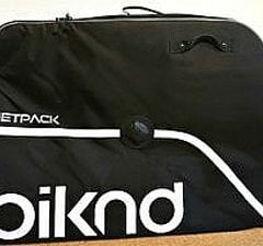 Biknd Jatpack Koffer für Flugreisen