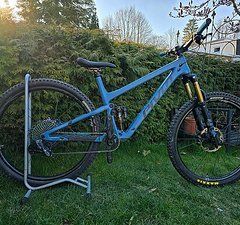 Pivot Cycles Trail 429