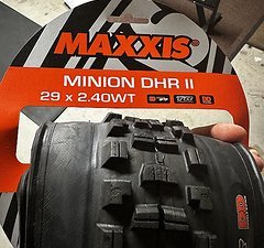 Maxxis Minion DHR II 2 3C MaxxGrip DD DoubleDown TR 29x2.4 WT