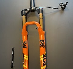 Fox Racing Shox 29" SC Float 34 120 Step-Cast 2-Pos-Remote FIT4 Factory Boost shin