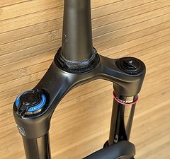 Neu Rockshox Yari 29 150mm 51mm Gabel 110x15 Boost
