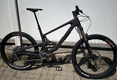 Santa Cruz Bicycles Bronson