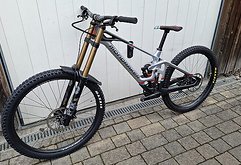 Mondraker Summum Carbon RR MX Größe L