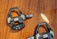 Shimano PD-R 8000 SPD-SL + Cleats