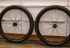 Alexrims MD35 / 35 mm Maulweite / 32 Speichen / Boost / Shimano HG