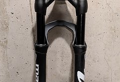 Manitou Markhor 27.5 100mm Boost 15x110 aus Neurad
