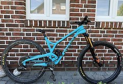 Evil Bikes Evil The Offering V1 L large
