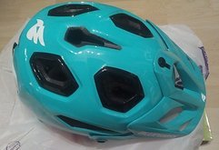Bluegrass Golden Eyes Enduro AM & Trail Helm Mint Türkis Teal L/XL 56-63 cm
