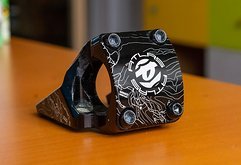 Race Face Atlas Direct Mount Vorbau 31.8x30/50 mm Schwarz