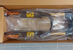 Fox Racing Shox 36 Factory Float 160mm GRIP2