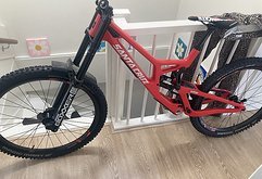 Santa Cruz Bicycles V10.8 Large, Vivid Ultimate neu!!!