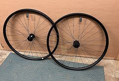 Roval Traverse 29 auf Dt Swiss 370er Naben XD *Neu*