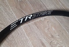 Veltec ETR Strike 29"  Felgen 365gr 32 loch