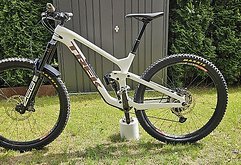 Trek Slash M/L Carbon 170/160