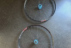 Chris King Laufradsatz mit Dt Swiss 511 29 Zoll