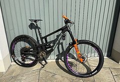 Santa Cruz Bicycles Nomad