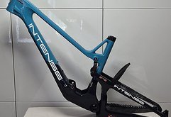 Intense T279 Enduro Carbon Rahmen in Large/blue nagelneu!