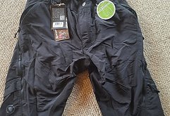 Endura HUMMVEE 3/4 SHORT II Größe XL, schwarz NEU !
