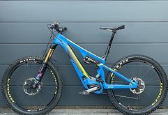 Pivot Cycles Shuttle Custom Größe M Fox Factory Saint 4 Kolben,  DT SWISS