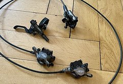 Shimano XT v+h Set Scheibenbremse BR-M8100 mit Metallbelag J-Kit