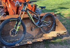 Pivot Cycles Phoenix Carbon 2018 27.5 Gr. L