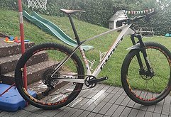 Ghost Bikes LECTOR WCR.9 LC 2019 - mit NEUTEILEN!