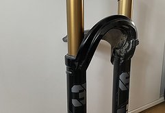 Fox Racing Shox 36 Grip2 Kashima 2023