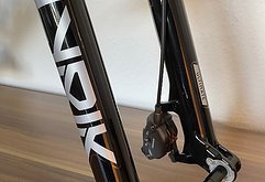RockShox Lyrik Ultimate Charger 3.1 RC2 29" DebonAir+ Tapered Boost