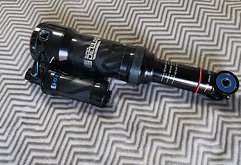 RockShox Super Deluxe Ultimate Air 205x60 Atherton AM.150 trunnion bearing