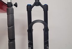 Fox Racing Shox 36 Performance Grip NEU