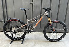 Exept Base Nato Enduro bike size M 100% NEW