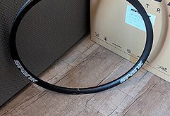 Spank Spike 33 Race 26" 32 Loch