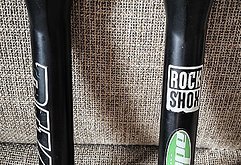 RockShox Pike 454 Tauchrohreinheit Casting Unterrohr 26 Zoll