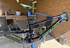 Santa Cruz Bicycles Megatower V2 CC XL Rahmen Transl.Blue Carbon Foliert