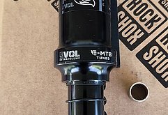 Fox Racing Shox FLOAT Rythm 2025, 185x52,5mm, 2pos., trunnion