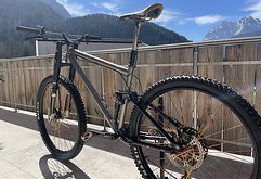 Kent Eriksen Brad Bingham Moots Titan Fully Ventana XX1 Industry Nine
