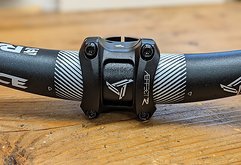 Race Face Turbine Lenker 35mm, 760mm mit Aeffect R 50mm Vorbau schwarz Set