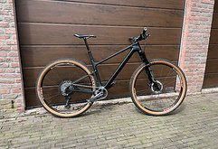Arc8 Evolve HT medium, neuwertig, SID/XTR