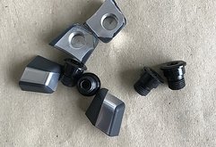 Shimano XTR FC-M980 BOLTS / NUTS FOR 2 CHAINRINGS