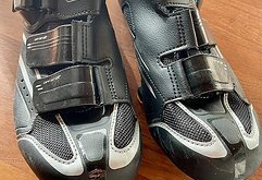 Shimano SH-R088L Gr.45 Rennradschuh [neuwertig]