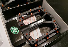Reverse Components Black One Pedale *orange