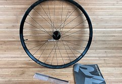 Race Face Aeffect R 30 Hinterrad HR 27,5" Super Boost schwarz 157 x 12