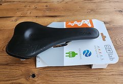 Sq-Lab 611 Ergowave active Sattel 15 cm NEU