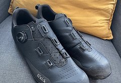 Fizik Terra Atlas Gravelschuhe Schwarz Größe 47/13