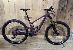 Santa Cruz Bicycles Megatower CC / X01 / M,L,XL