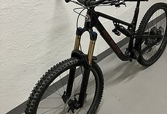Rocky Mountain Altitude 2021 Carbon 50/70 Coil/90 Rally in L
