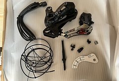 Shimano Ultegra Di2 Schaltwerk RD-R8150/Umwerfer FD-R8150 *NEU*